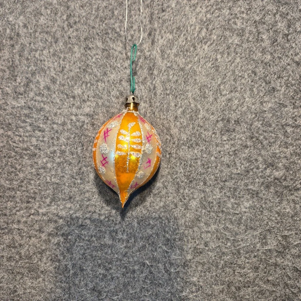 Vintage Christmas Indent Teardrop Mercury Glass Painted Ornament Poland 3.5